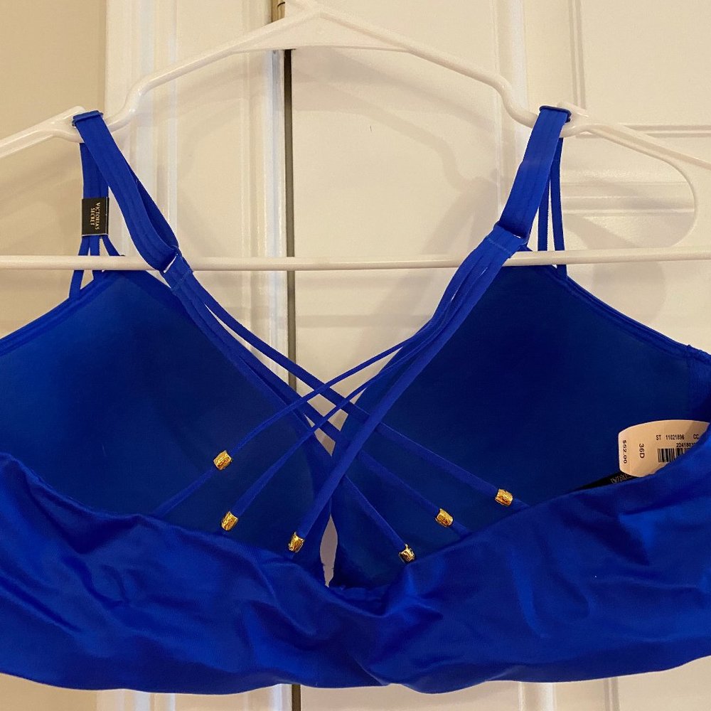 NWT Victoria's Secret Bra, 36D, push-up, padded
